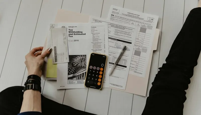 Análise de documentos fiscais com calculadora